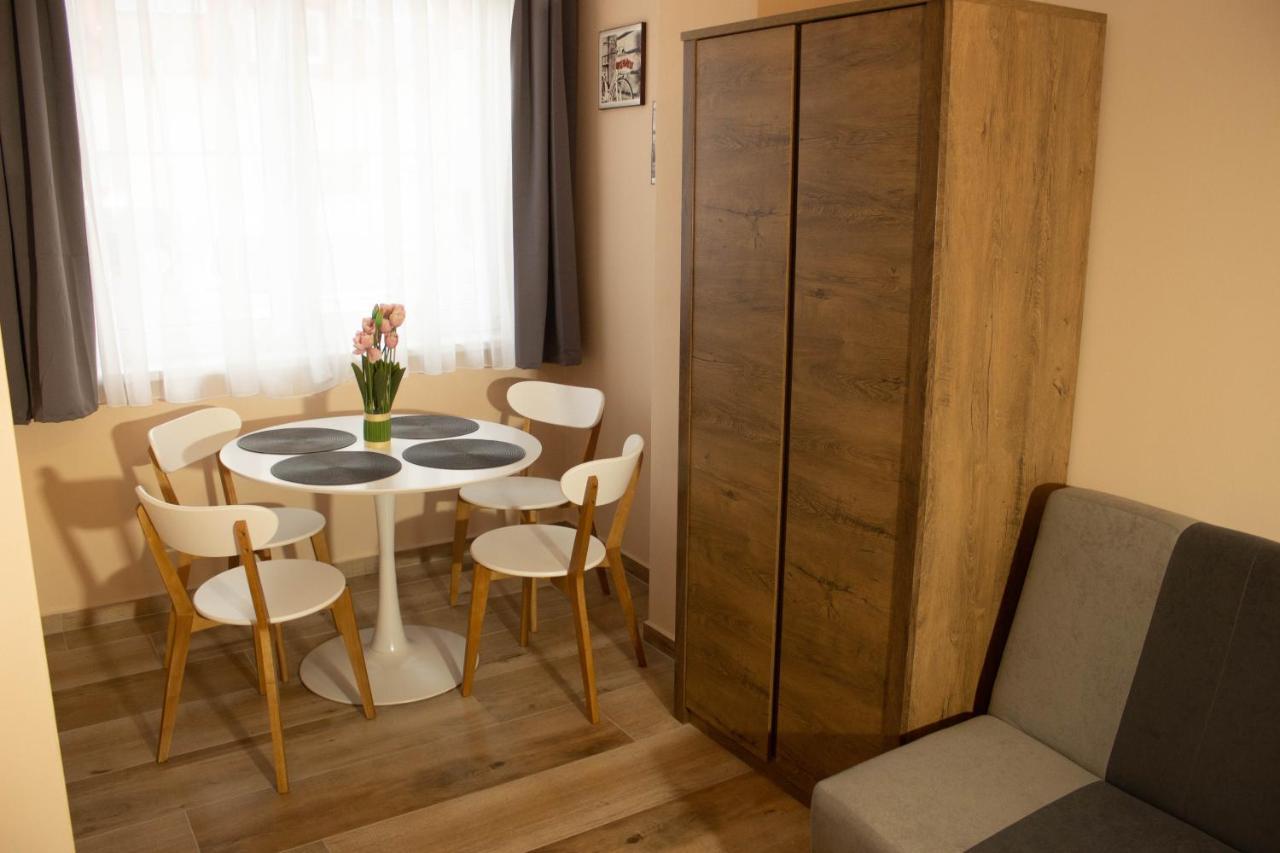 Apartmany Pilot Velka Hledsebe Екстер'єр фото